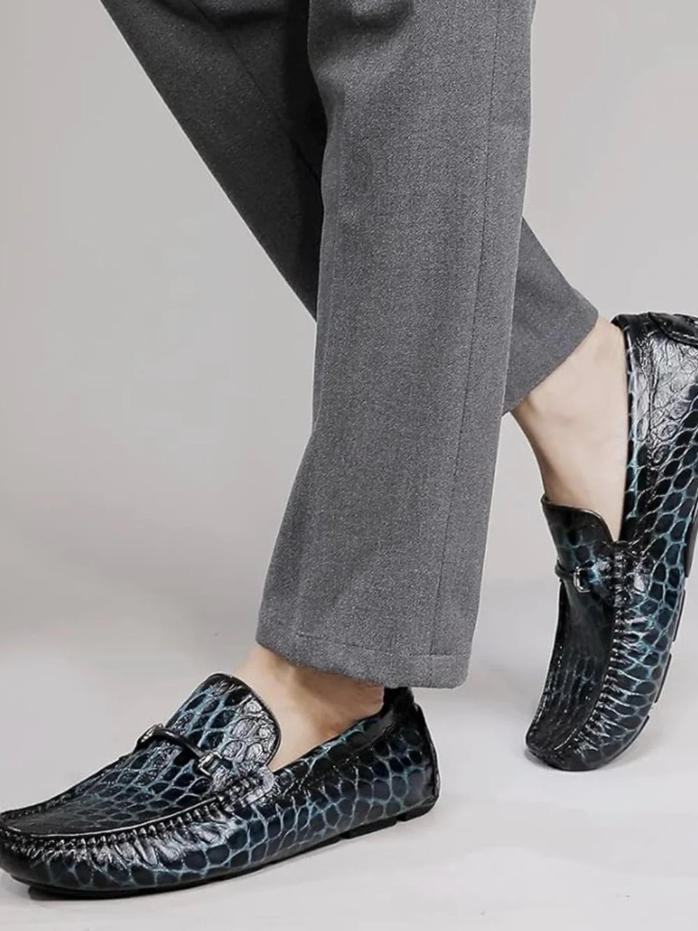 Men's Black Croc-Embossed Leather Loafers